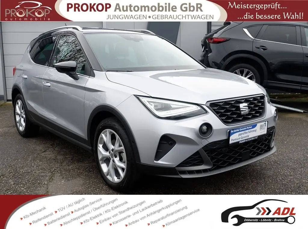 Photo 1 : Seat Arona 2021 Essence