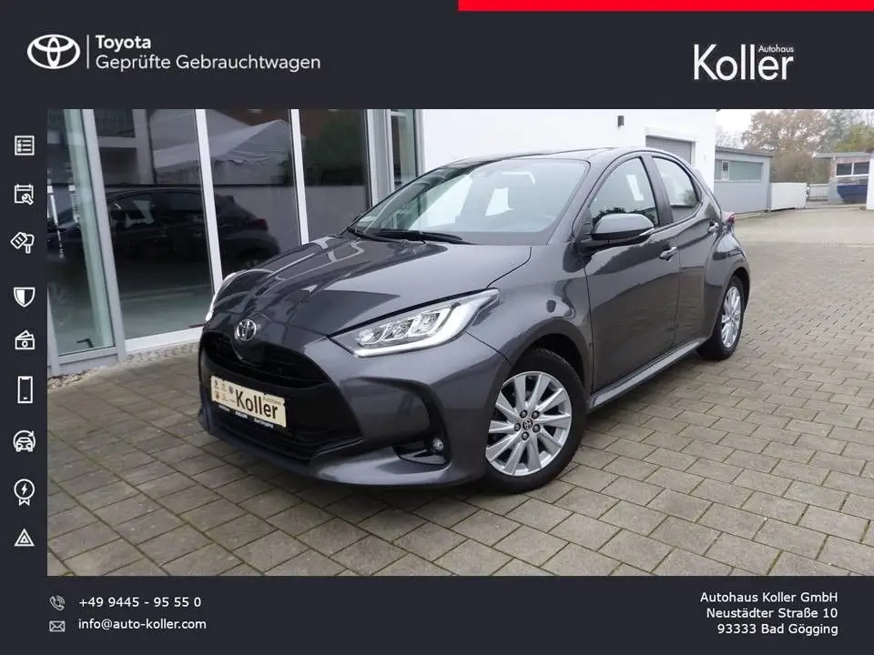 Photo 1 : Toyota Yaris 2021 Petrol