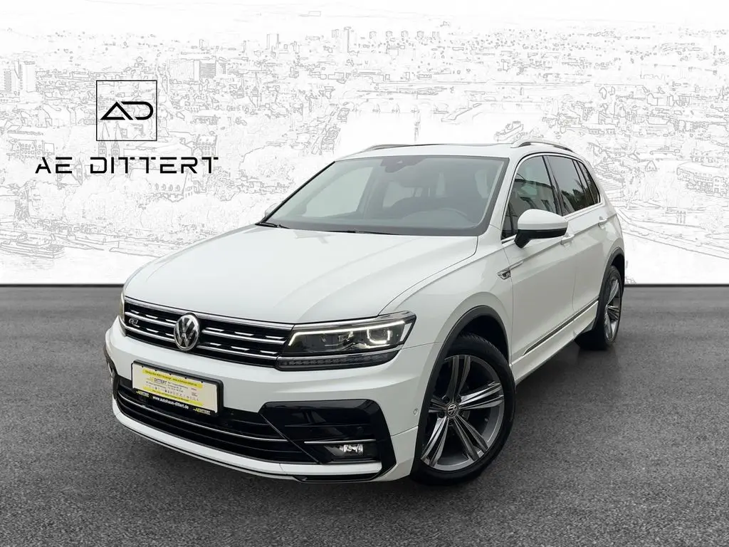 Photo 1 : Volkswagen Tiguan 2017 Essence