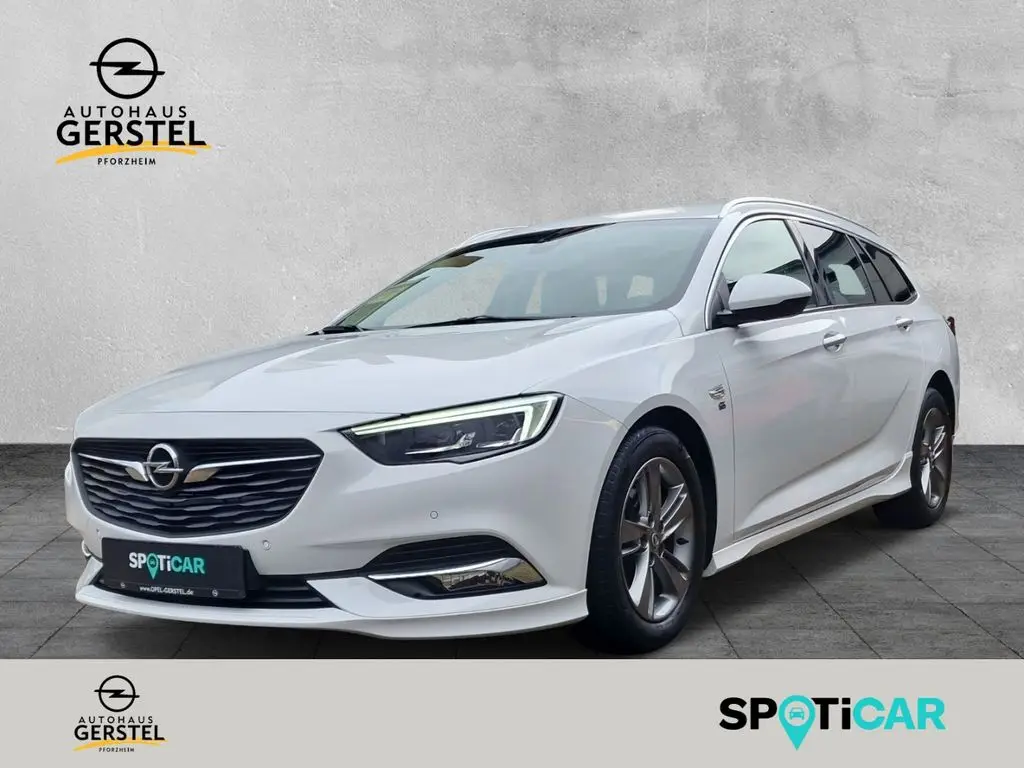 Photo 1 : Opel Insignia 2020 Essence