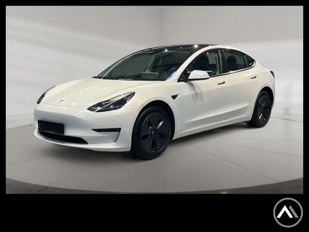 Photo 1 : Tesla Model 3 2023 Not specified