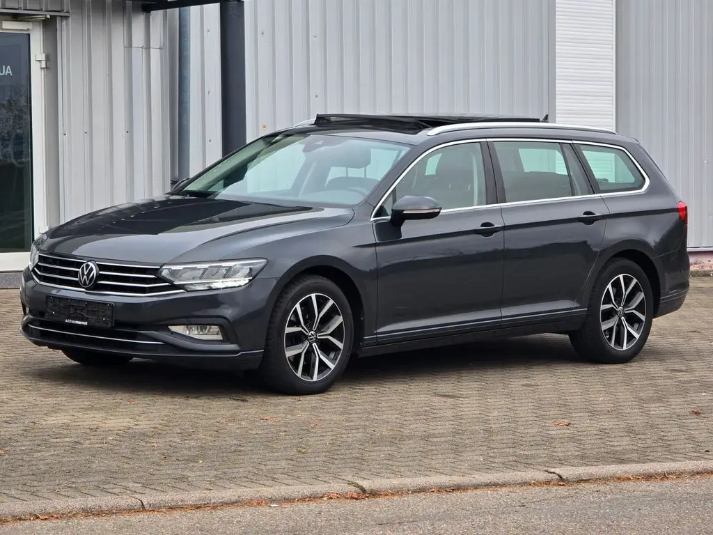 Photo 1 : Volkswagen Passat 2021 Diesel