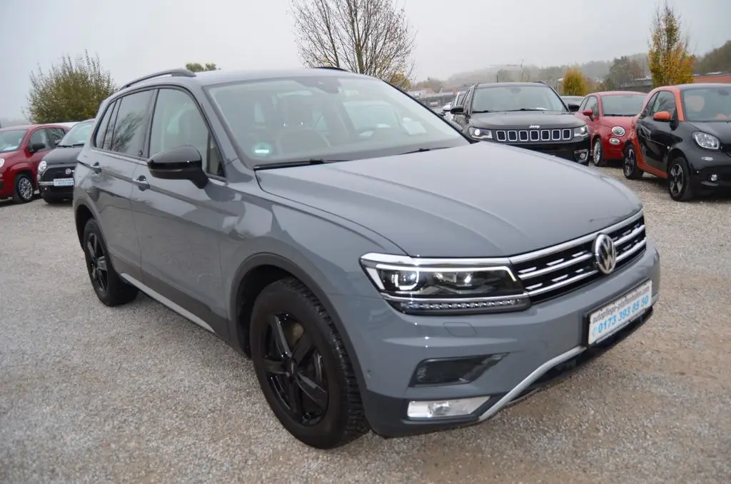 Photo 1 : Volkswagen Tiguan 2019 Essence