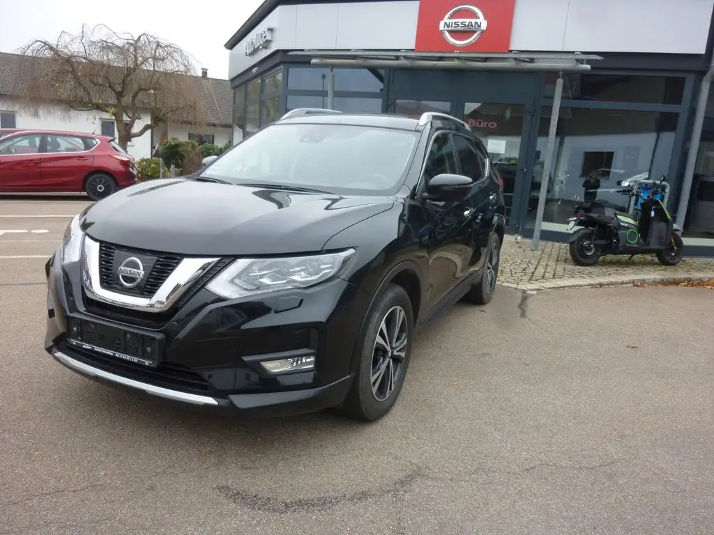 Photo 1 : Nissan X-trail 2018 Petrol