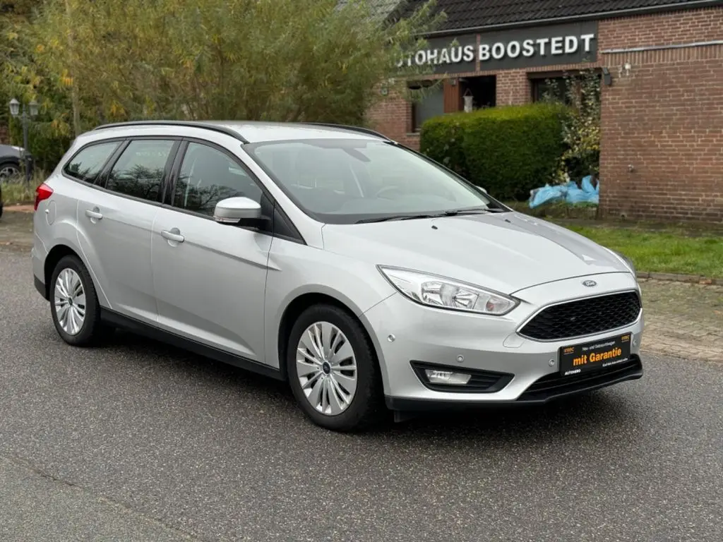 Photo 1 : Ford Focus 2017 Diesel