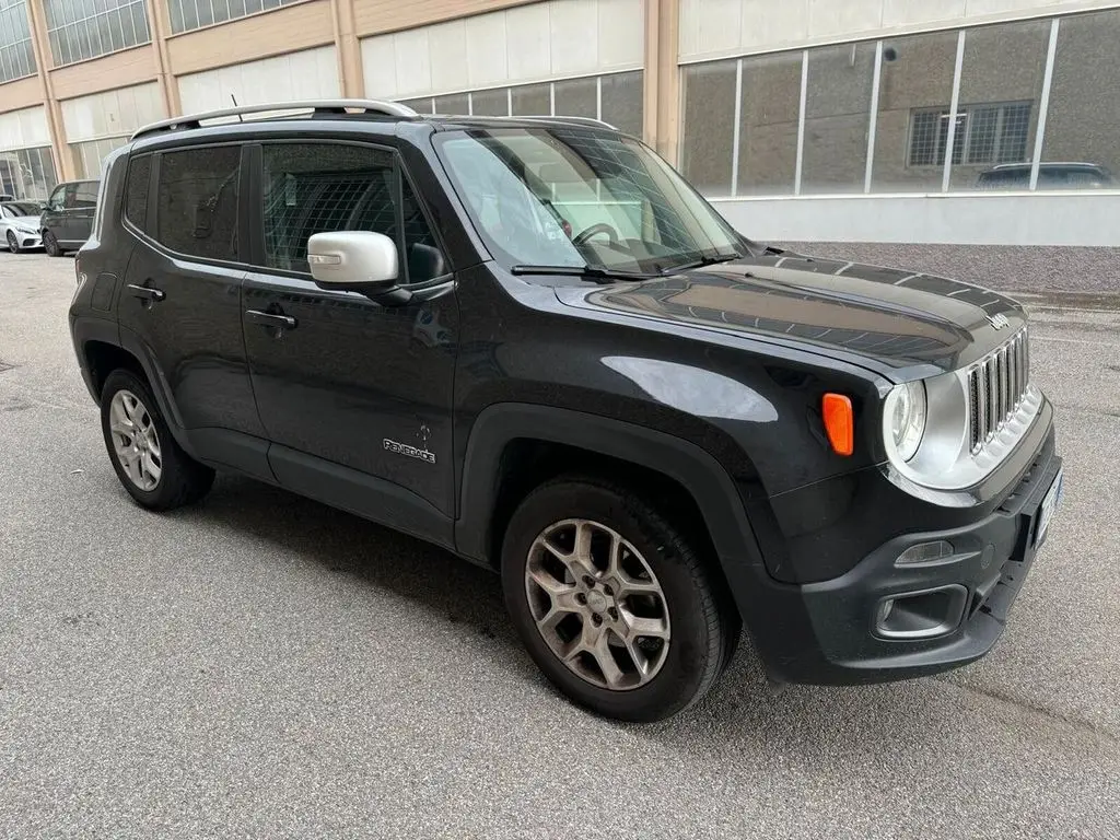 Photo 1 : Jeep Renegade 2015 Diesel