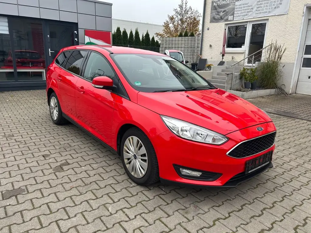 Photo 1 : Ford Focus 2017 Petrol