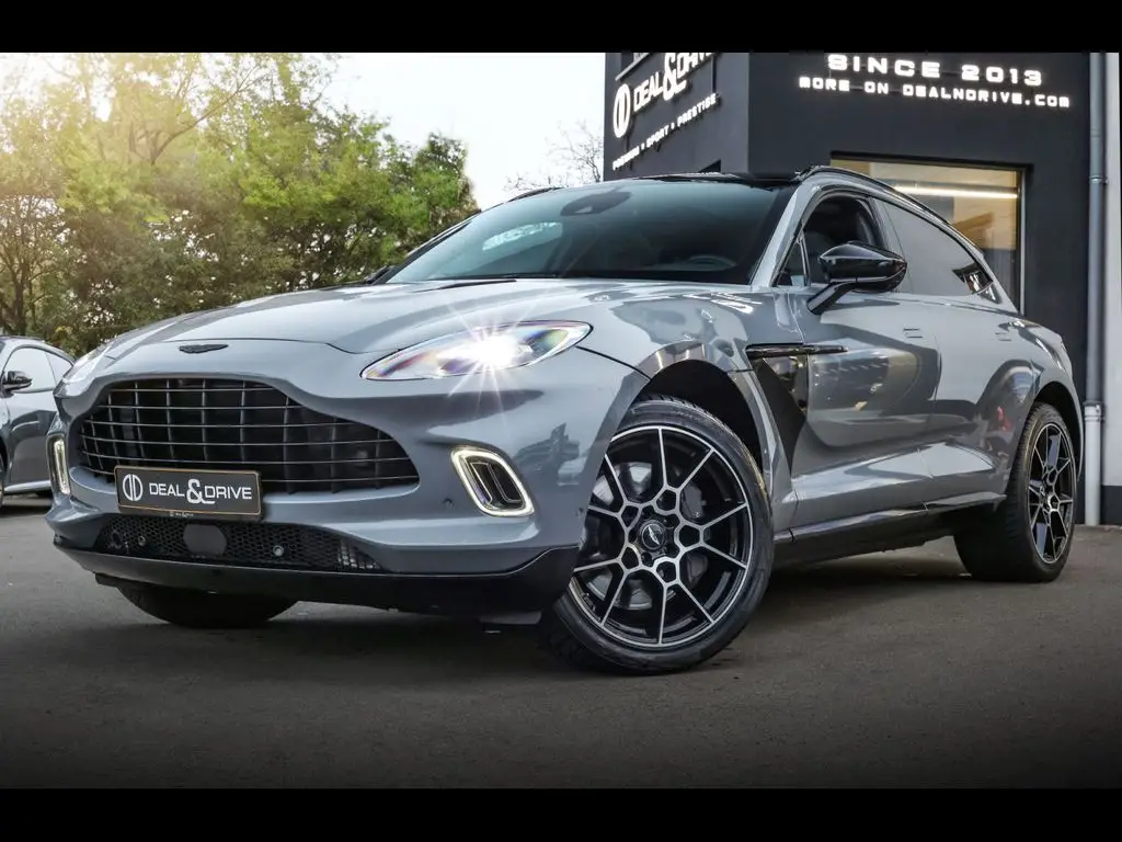 Photo 1 : Aston Martin Dbx 2021 Essence