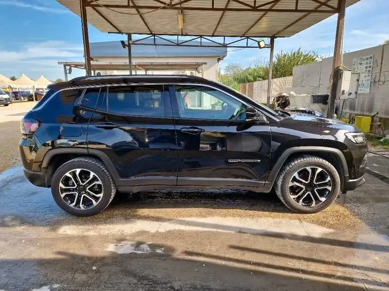 Photo 1 : Jeep Compass 2021 Petrol