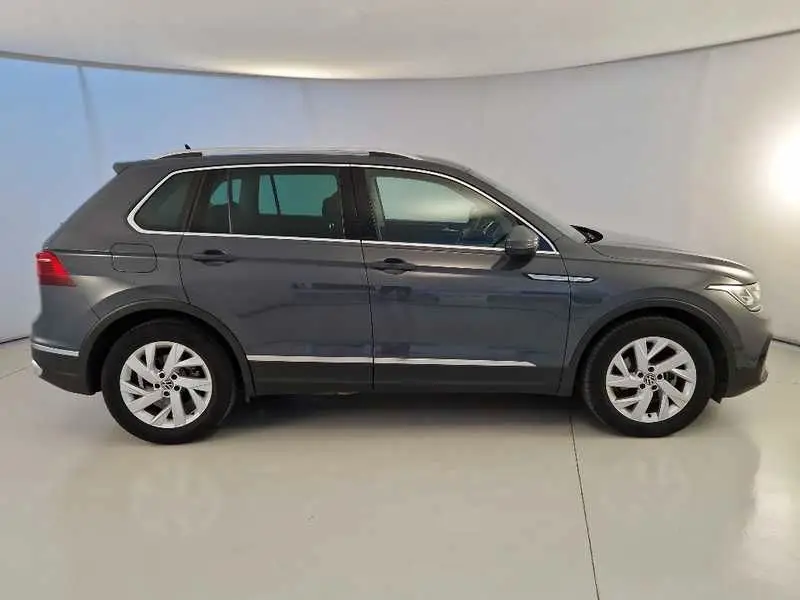 Photo 1 : Volkswagen Tiguan 2021 Diesel