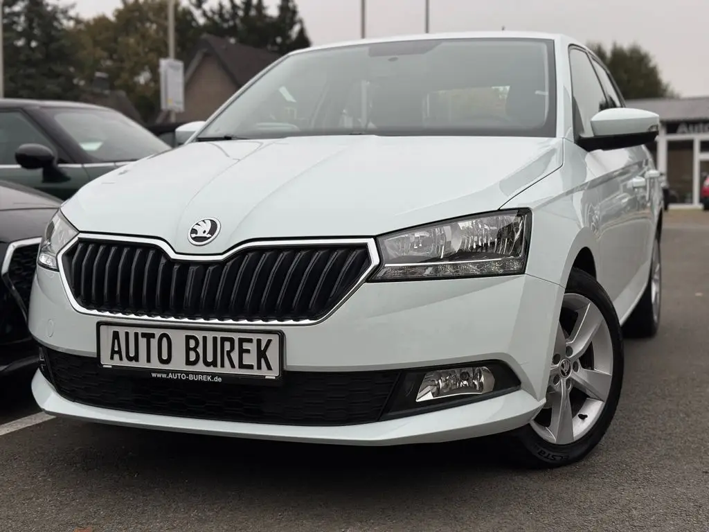 Photo 1 : Skoda Fabia 2019 Essence