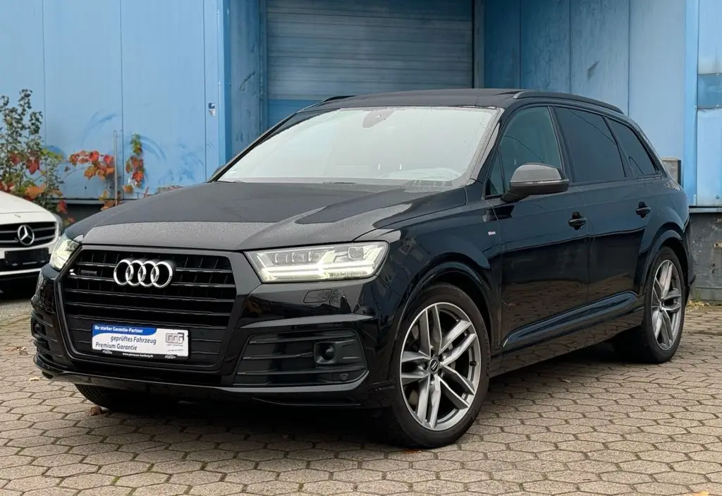 Photo 1 : Audi Q7 2016 Diesel