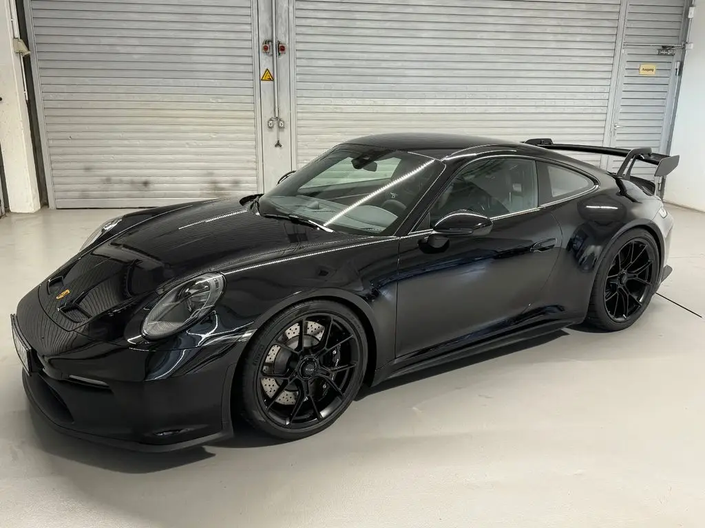 Photo 1 : Porsche 992 2024 Essence