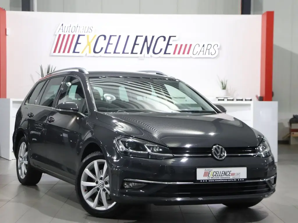 Photo 1 : Volkswagen Golf 2020 Essence