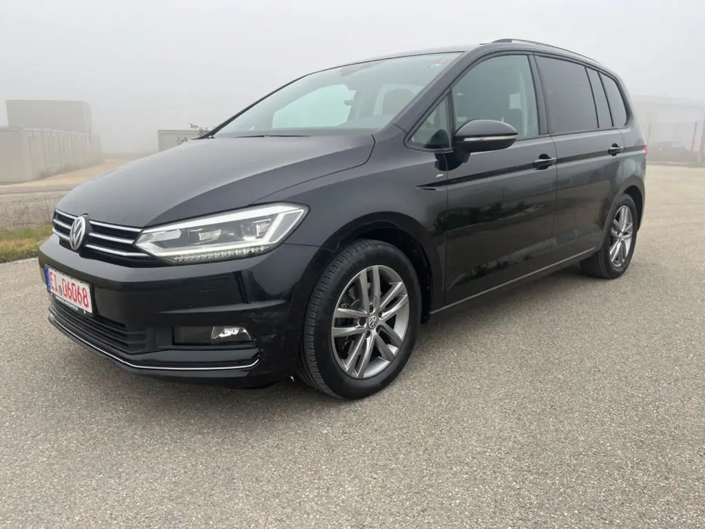 Photo 1 : Volkswagen Touran 2018 Diesel