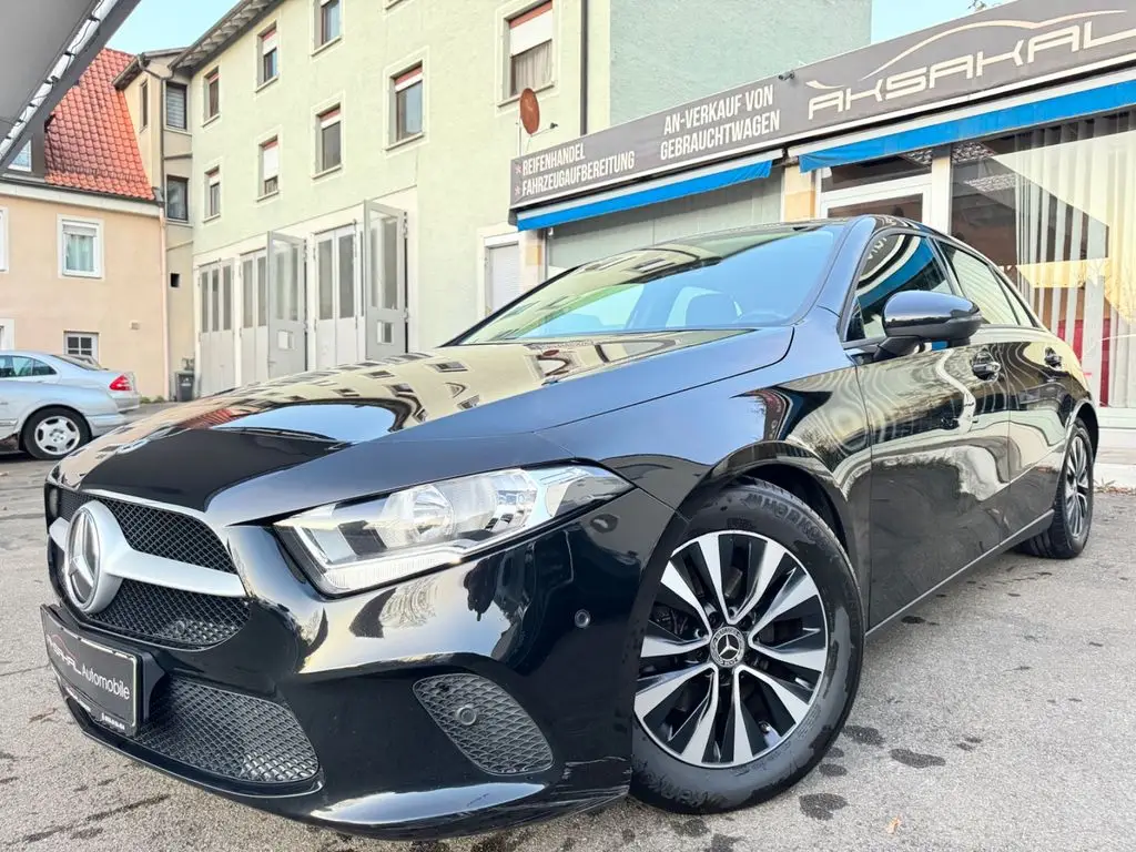 Photo 1 : Mercedes-benz Classe A 2021 Petrol