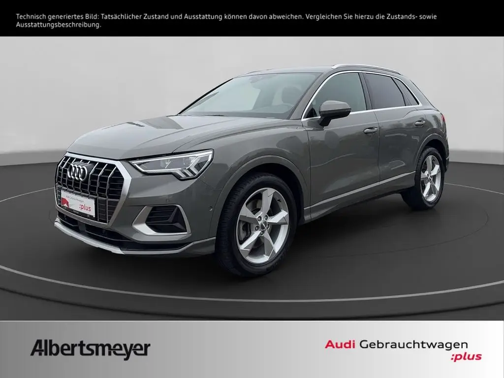 Photo 1 : Audi Q3 2019 Essence