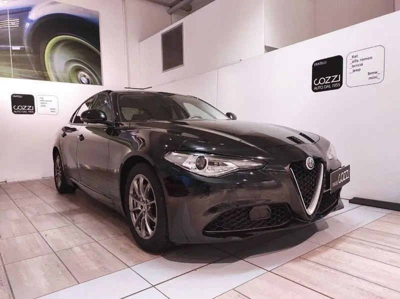 Photo 1 : Alfa Romeo Giulia 2019 Diesel