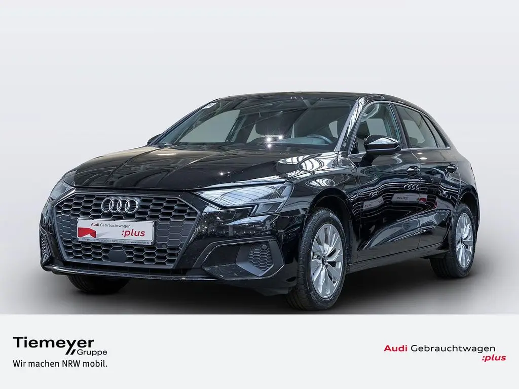 Photo 1 : Audi A3 2022 Hybrid