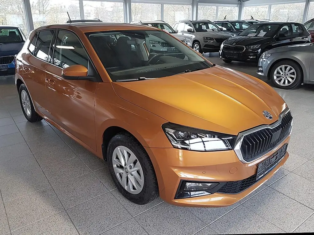 Photo 1 : Skoda Fabia 2023 Petrol