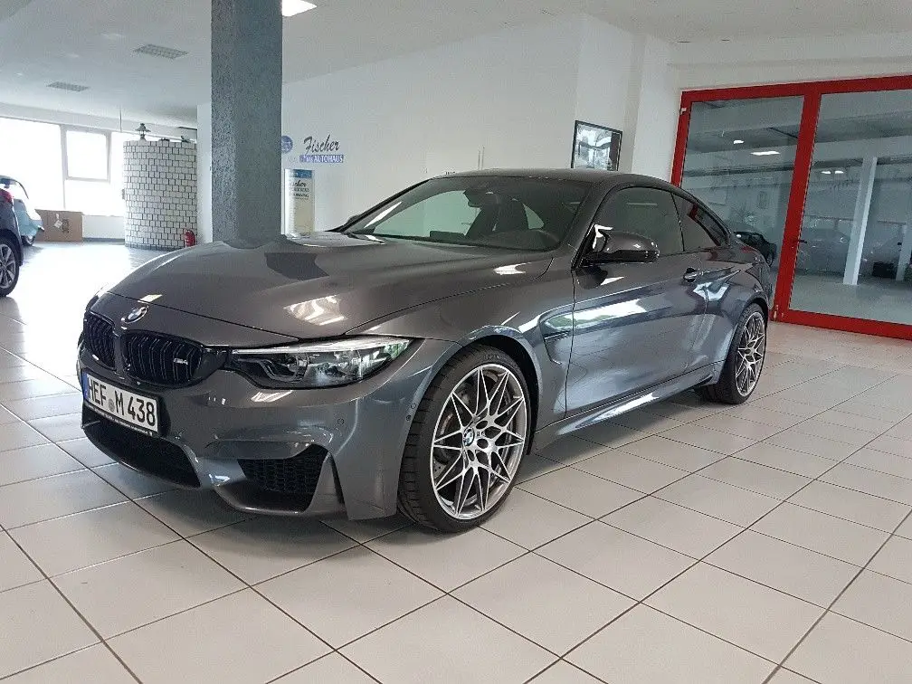 Photo 1 : Bmw M4 2017 Petrol