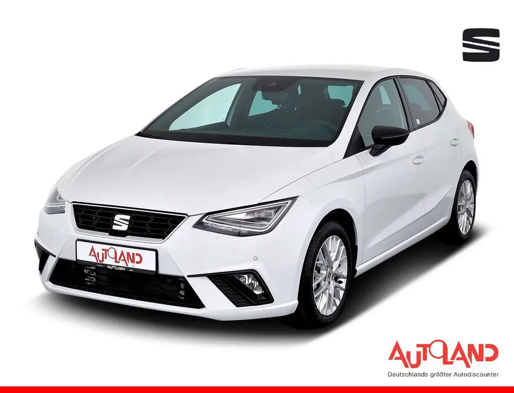 Photo 1 : Seat Ibiza 2024 Petrol