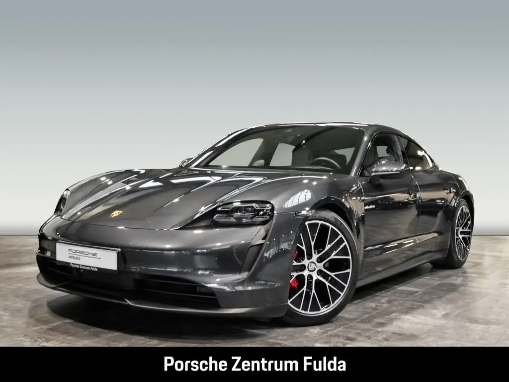 Photo 1 : Porsche Taycan 2020 Non renseigné