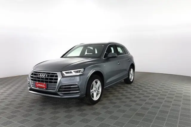 Photo 1 : Audi Q5 2020 Diesel