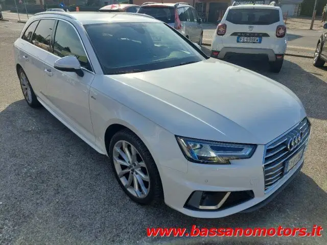 Photo 1 : Audi A4 2019 Diesel