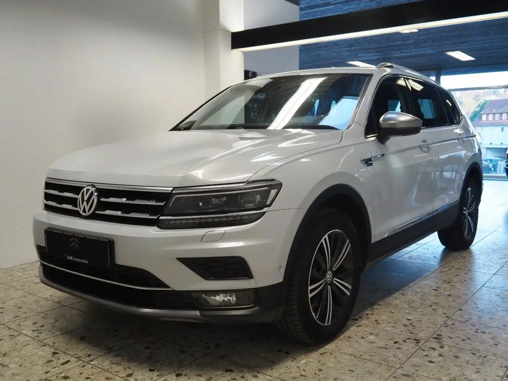 Photo 1 : Volkswagen Tiguan 2018 Petrol