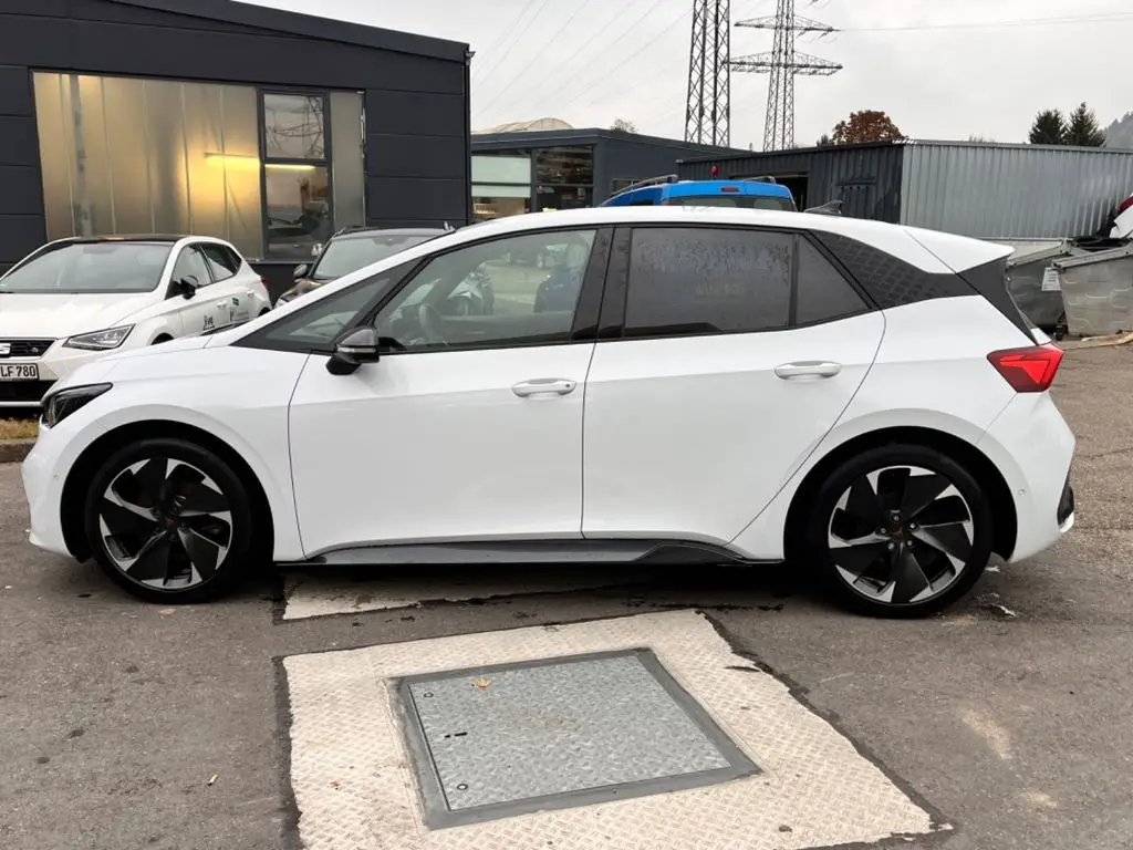 Photo 1 : Cupra Born 2023 Non renseigné