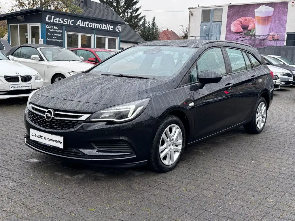 Photo 1 : Opel Astra 2017 Diesel