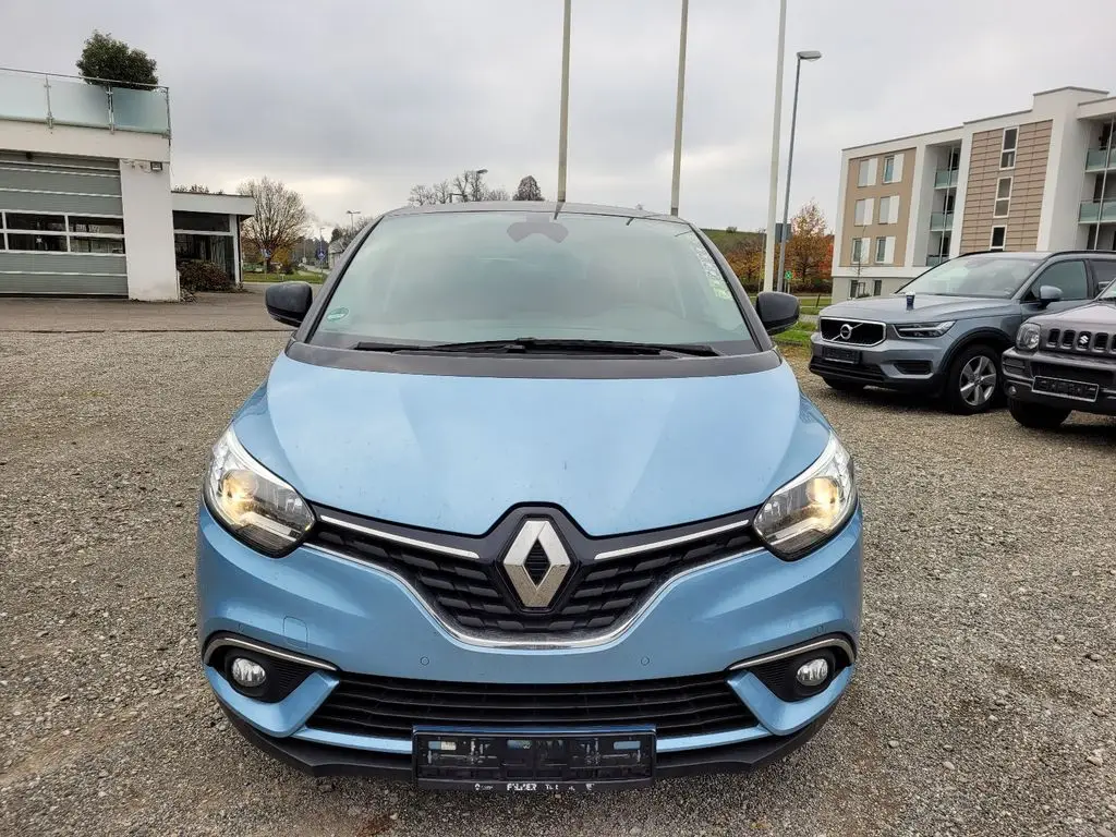 Photo 1 : Renault Scenic 2019 Essence