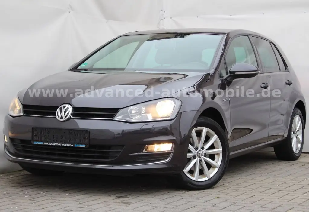 Photo 1 : Volkswagen Golf 2015 Essence