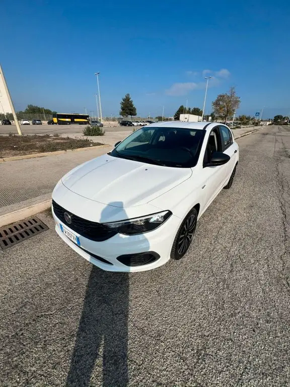 Photo 1 : Fiat Tipo 2019 Diesel