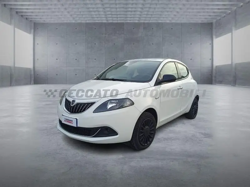 Photo 1 : Lancia Ypsilon 2022 Hybrid