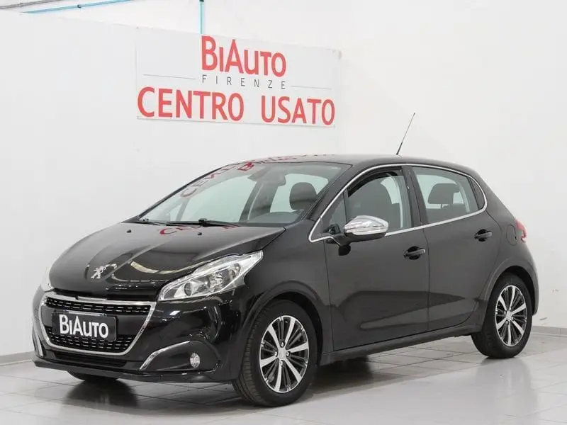 Photo 1 : Peugeot 208 2017 Essence