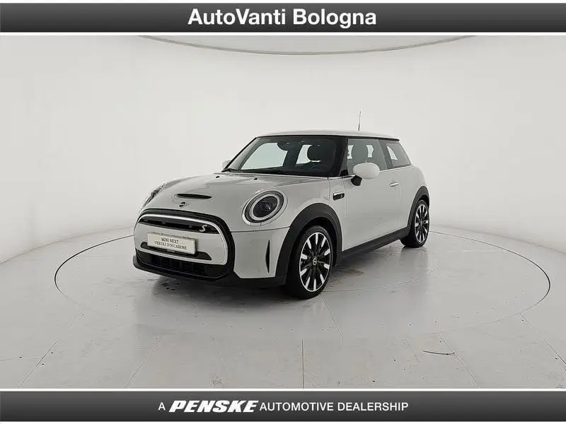 Photo 1 : Mini Cooper 2021 Non renseigné