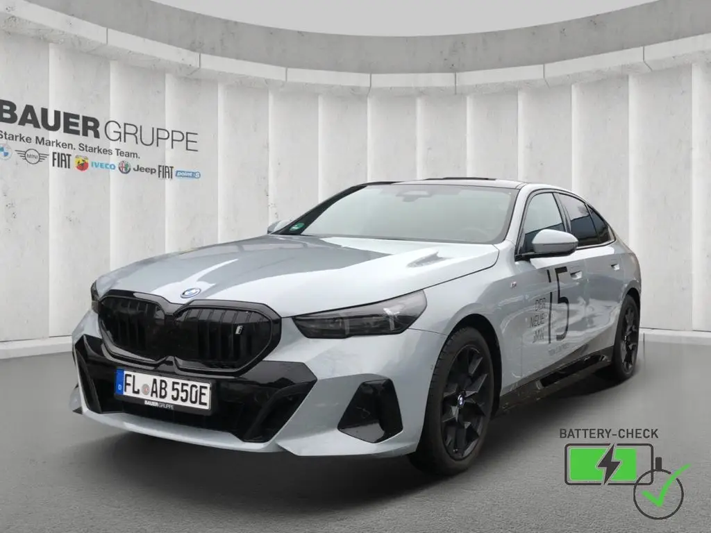 Photo 1 : Bmw I5 2023 Non renseigné