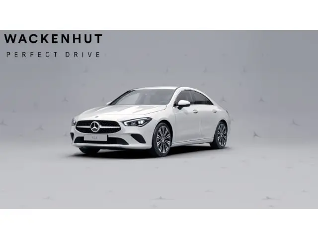 Photo 1 : Mercedes-benz Classe Cla 2021 Petrol