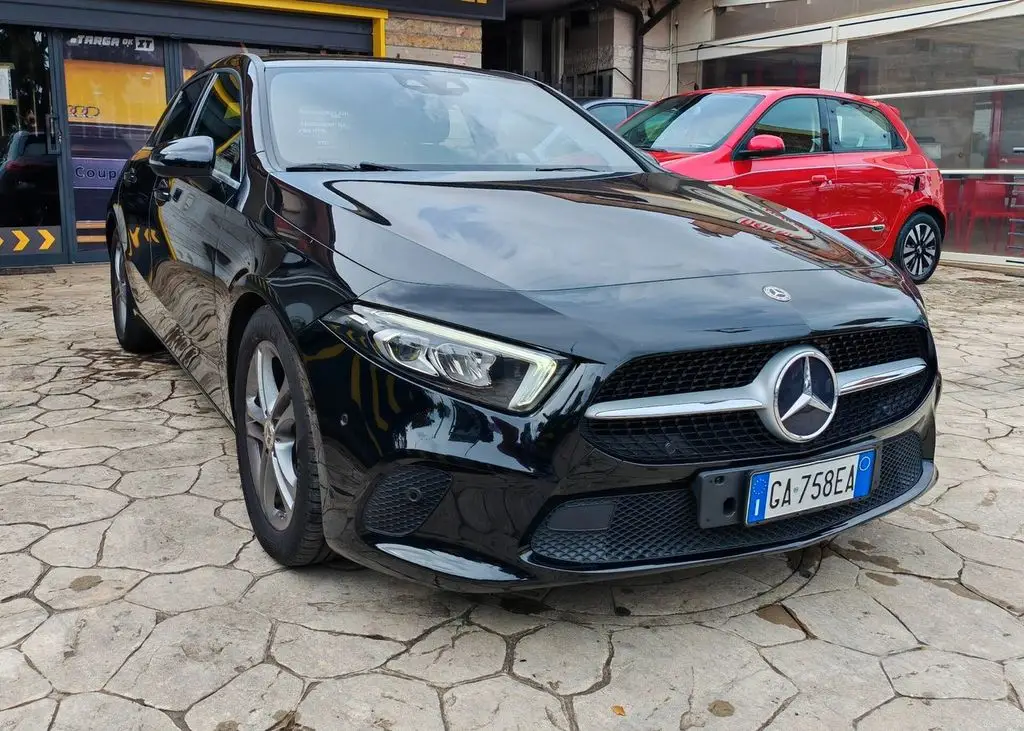 Photo 1 : Mercedes-benz Classe A 2020 Petrol