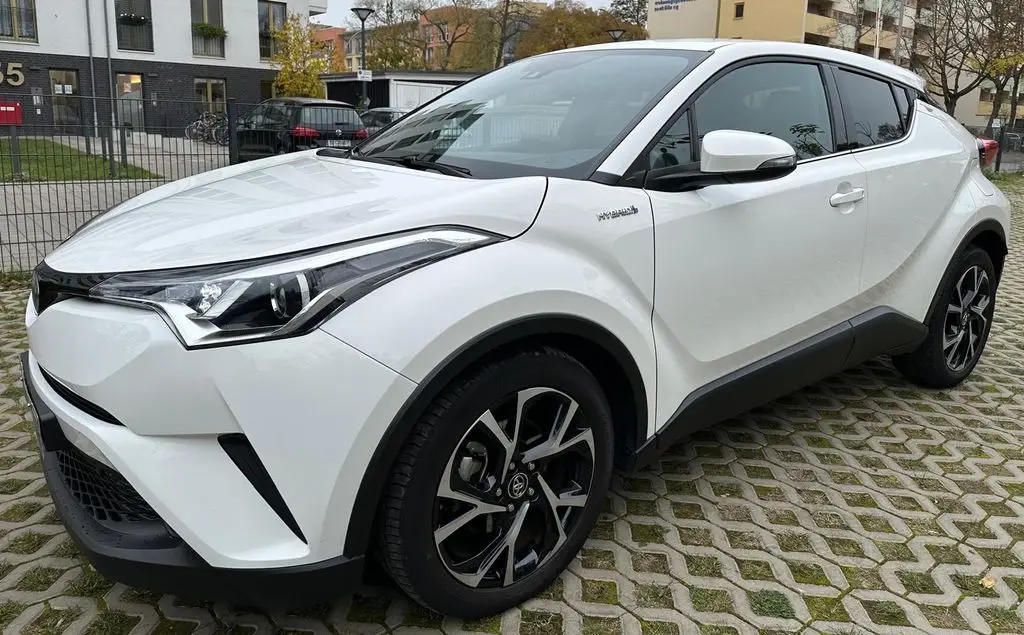 Photo 1 : Toyota C-hr 2019 Hybride