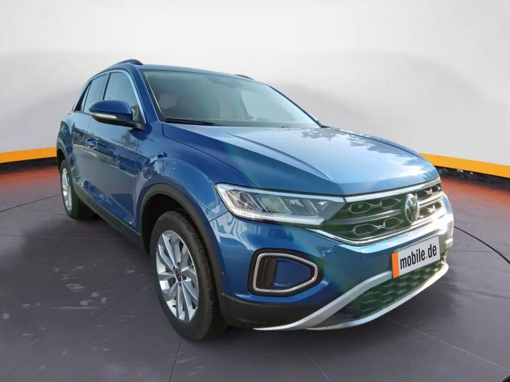 Photo 1 : Volkswagen T-roc 2024 Essence