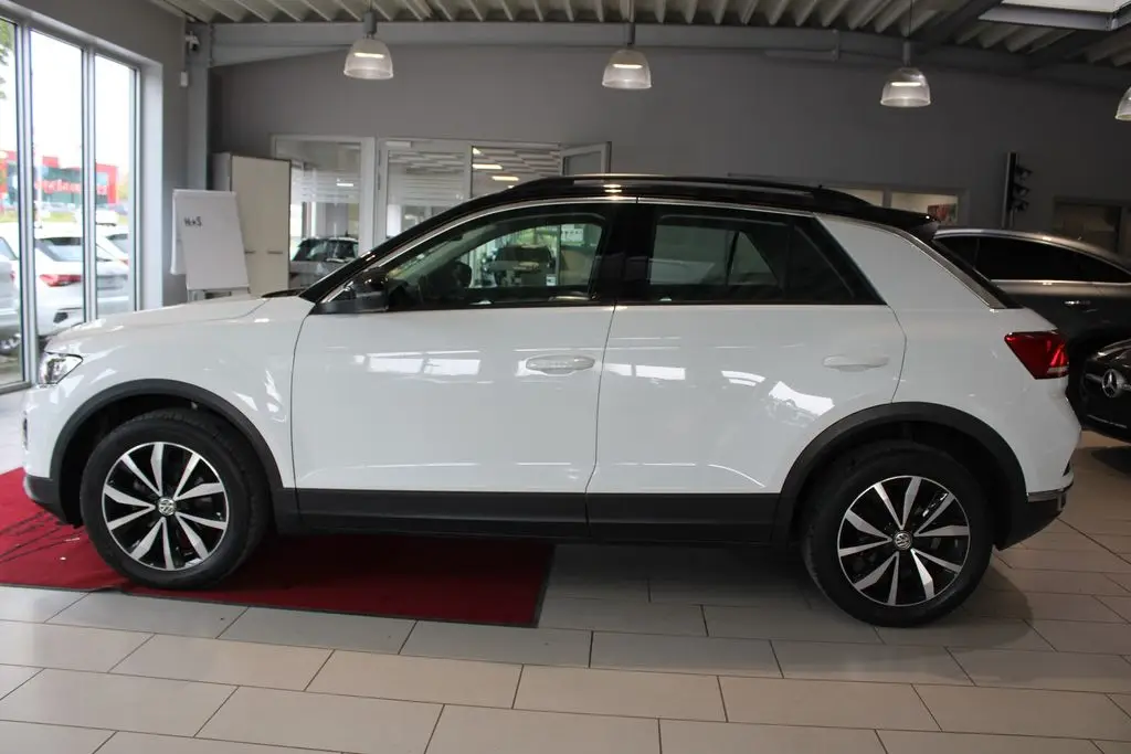 Photo 1 : Volkswagen T-roc 2019 Essence