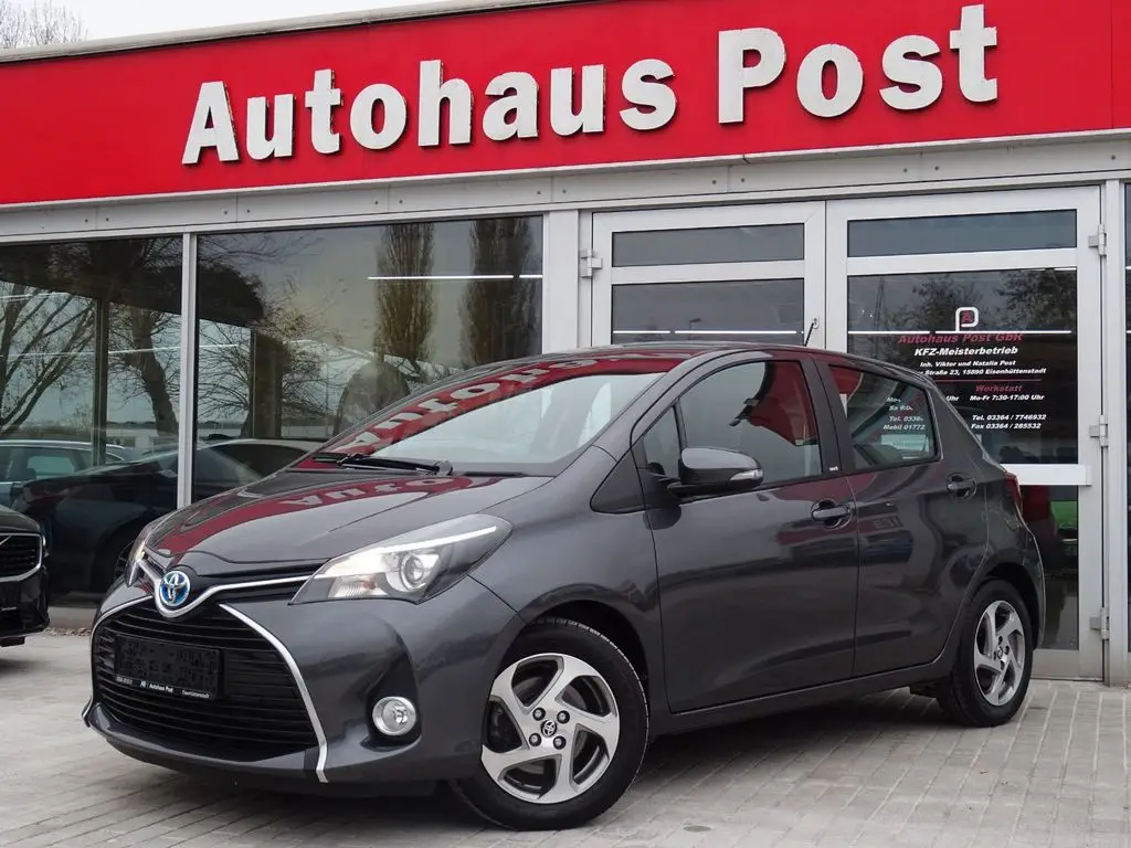 Photo 1 : Toyota Yaris 2016 Hybride