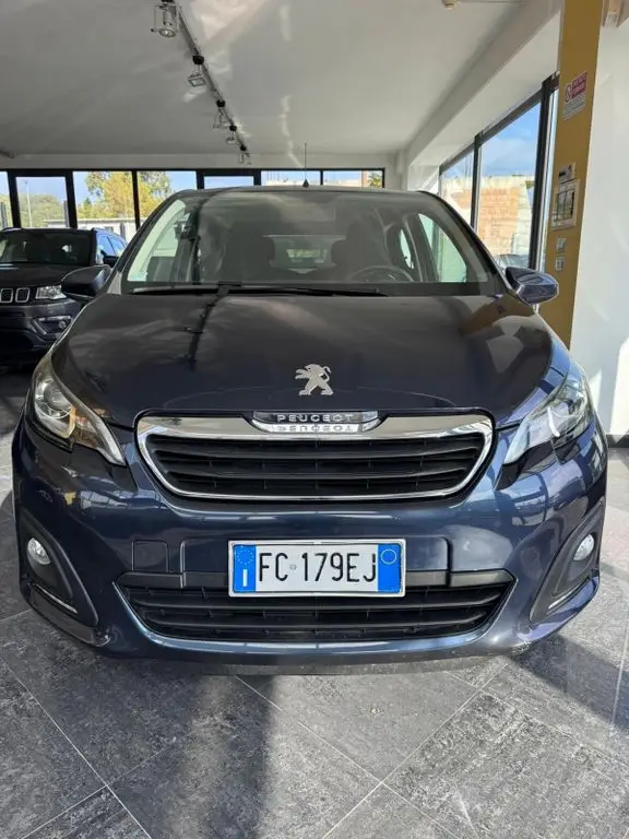 Photo 1 : Peugeot 108 2016 Petrol