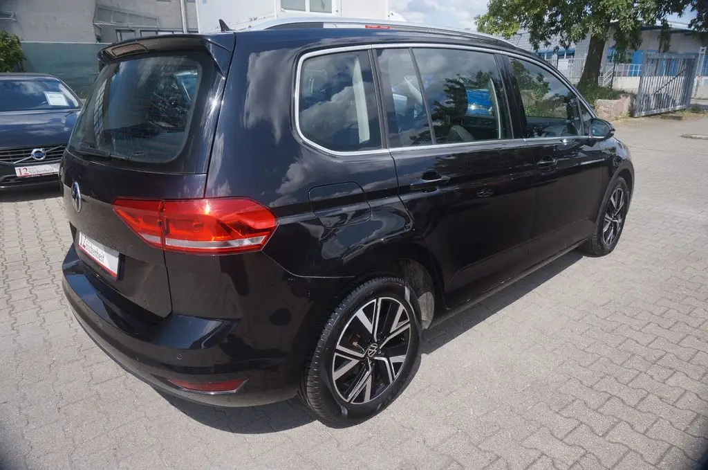 Photo 1 : Volkswagen Touran 2021 Diesel