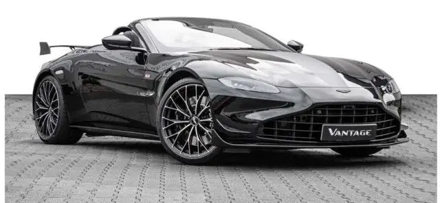 Photo 1 : Aston Martin V8 2022 Petrol