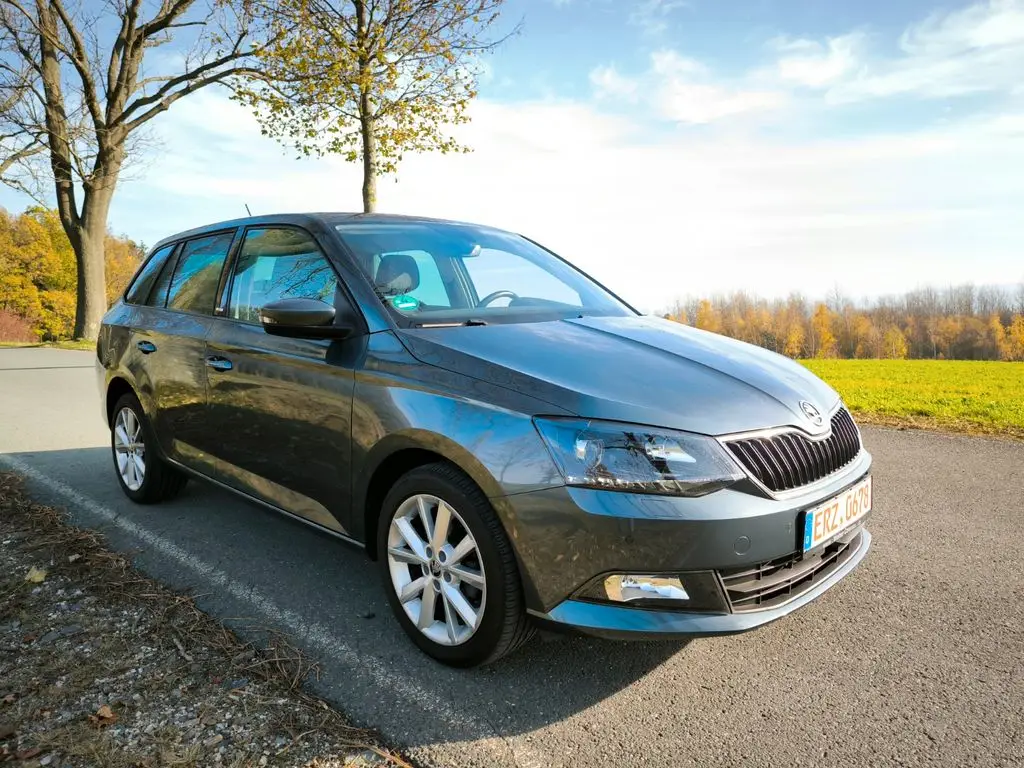 Photo 1 : Skoda Fabia 2016 Essence