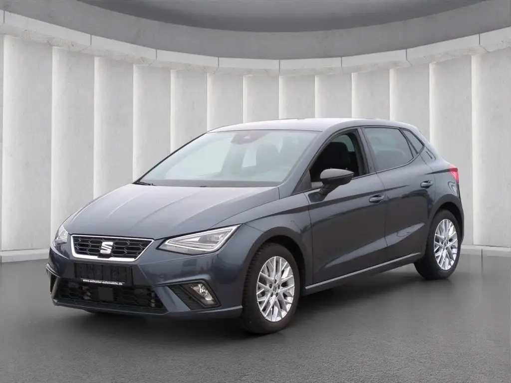 Photo 1 : Seat Ibiza 2024 Petrol